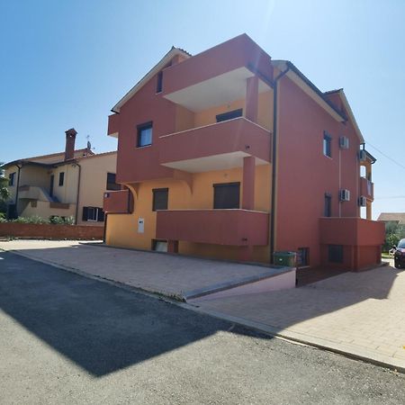 Casa Sol Maris Apartman Novigrad Istria Kültér fotó